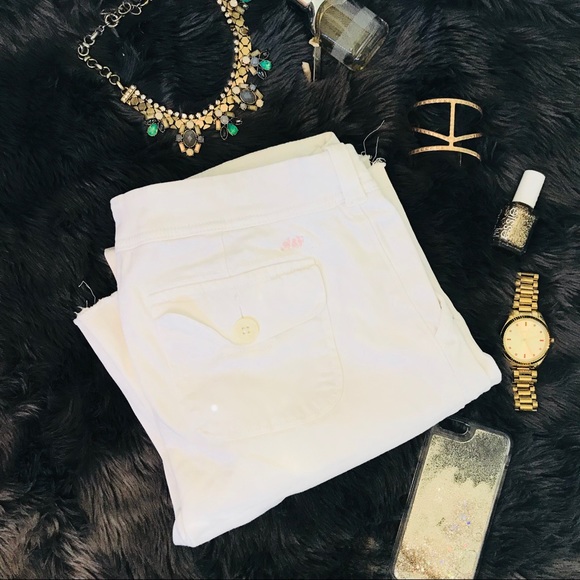 Abercrombie & Fitch | White Pants - Picture 4 of 8